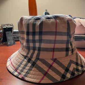 Authentic Reversible Burberry Bucket Hat